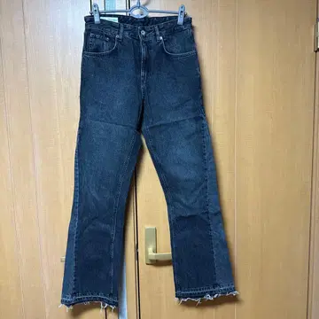 ZARA 다크 그레이 플레어 데님 부츠컷 데님 블랙