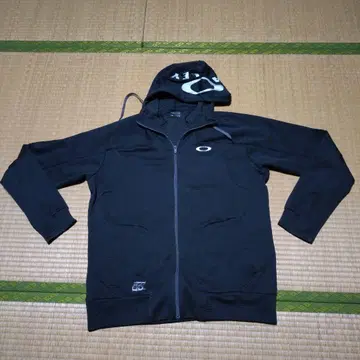 오클리 저지 자켓 사이즈 XXL