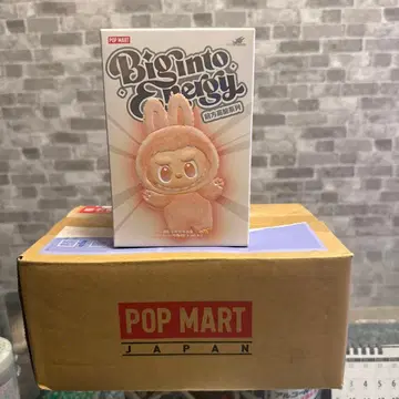 POP MART THE MONSTERS Big Into Energy