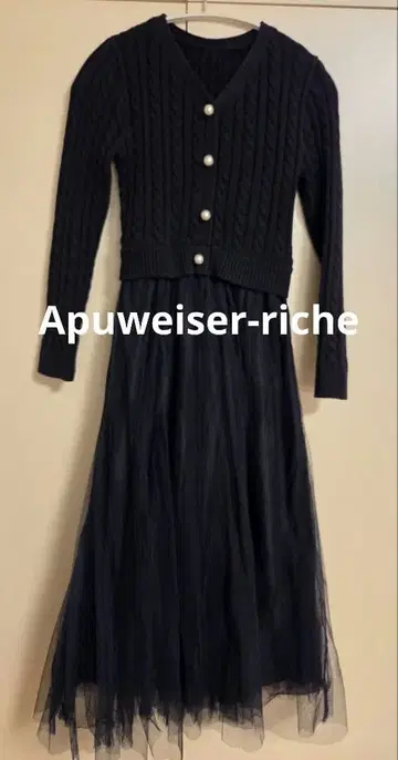 Apuweiser-riche 케이블 가디건 도킹 원피스