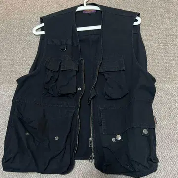 블랙 캐주얼 베스트