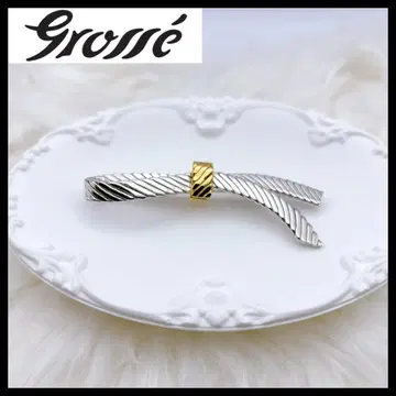 [ Grosse ] 그로세 골드 x 실버 리본풍 브로치 엘레강트