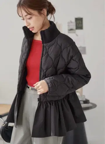 KOBE LETTUCE 페플럼 퀼팅 충전솜 블루종 코트 블랙 L