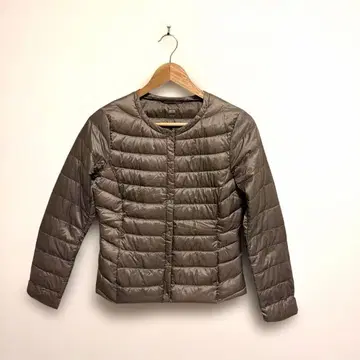 유니클로 울트라 라이트 다운 컴팩트 자켓 노카라 브라운 갈색 S