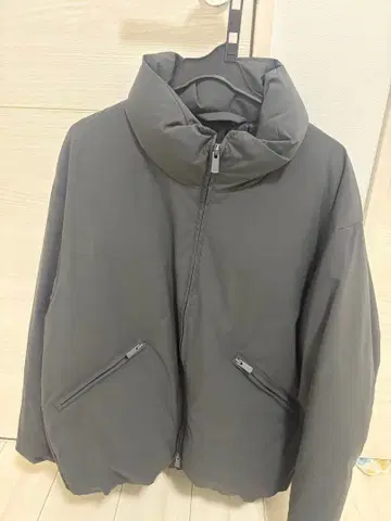 WYWM 블랙 다운 자켓 M