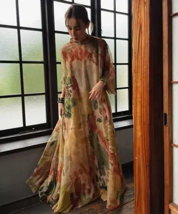 Ameri UND WILLOW PAINT DRESS M 사이즈