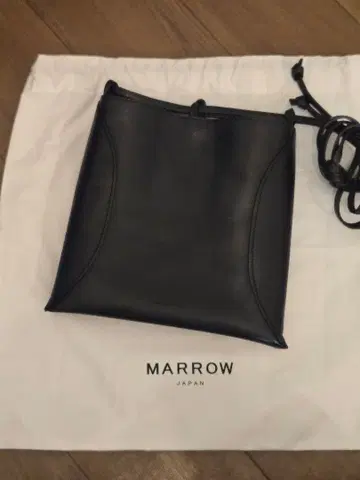 MARROW 마로우 PILLOW 가죽 복조리 백