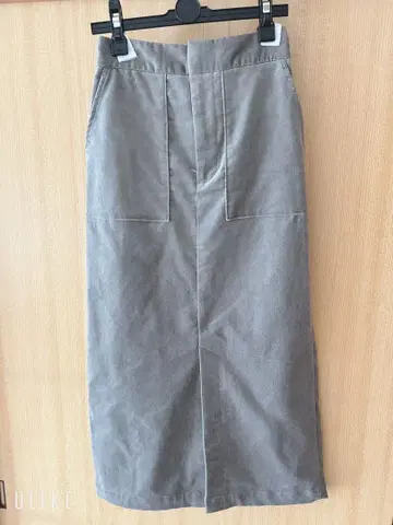 [미사용 새상품] 글로벌 워크 코듀로이 스트레치 스커트