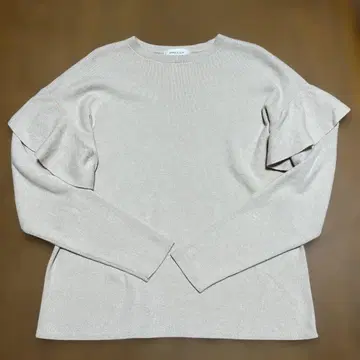 OPAQUE.CLIP 프릴 슬리브 니트 베이지