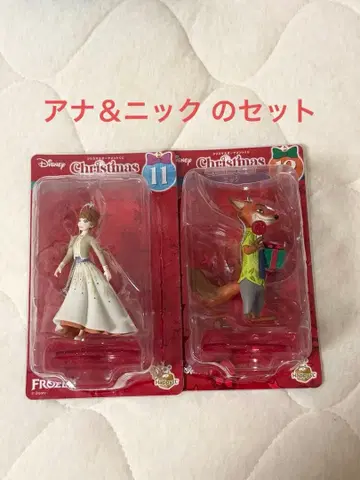 Disney 2025 Christmas Ornament 닉 아나