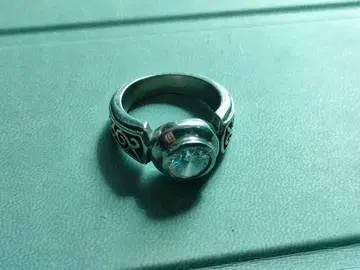 실버 크리스탈 장식 반지