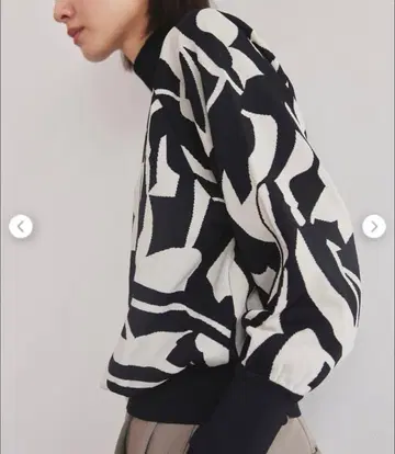 united tokyo 볼륨 슬리브 니트