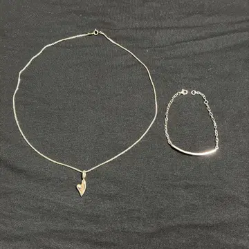 실버 하트형 펜던트 목걸이와 팔찌 세트