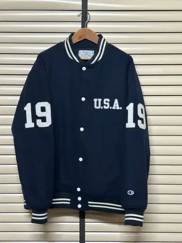 챔피온 바시티 자켓 네이비 NEWYORK 새상품급