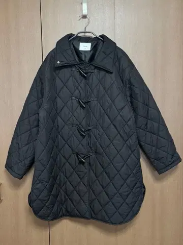 DISCOAT 퀼팅 더플 코트 새상품급 블랙