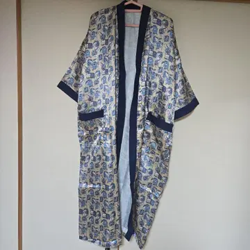 태국 실크 100% 코끼리 패턴 가운 골드 네이비