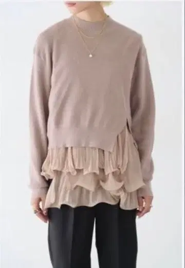 미사용 새상품 Frene 프라네 스웨터