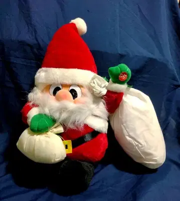 크리스마스 노래가 흐르는 산타클로스 봉제 인형