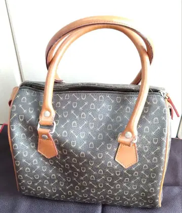 기하학 패턴 보스턴 백 블랙과 브라운