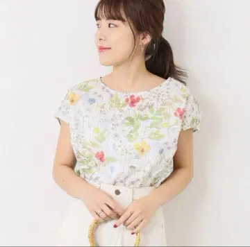 스픽앤스팬 리버티 프렌치 슬리브 블라우스