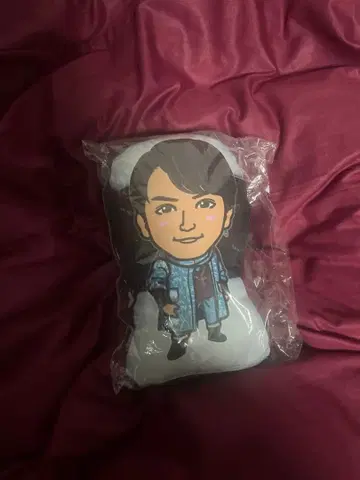 THE RAMPAGE 카와무라 카즈마 쿠션 Lightning