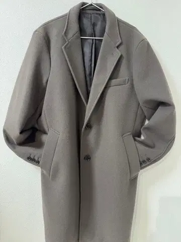 A DAY IN THE LIFE 그레이 코트 L United arrows