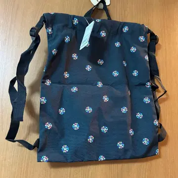 드럭 스토어즈 백팩 에코백 꽃무늬 블랙 F