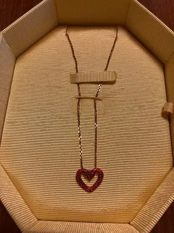 스와로브스키 하트 목걸이