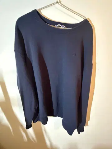 Champion 네이비 맨투맨 L 사이즈