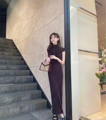 메종 셀론 니트 원피스 가디건