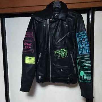 zara 가죽 라이더 자켓 패치 디자인