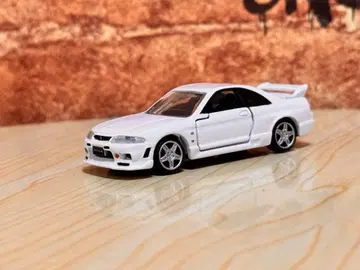 단종 ] 토미카 프리미엄 13 닛산 스카이라인GT-R BCNR33