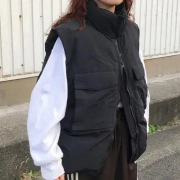 새상품급 nugu klee 패디드 베스트 다운 베스트 베스트