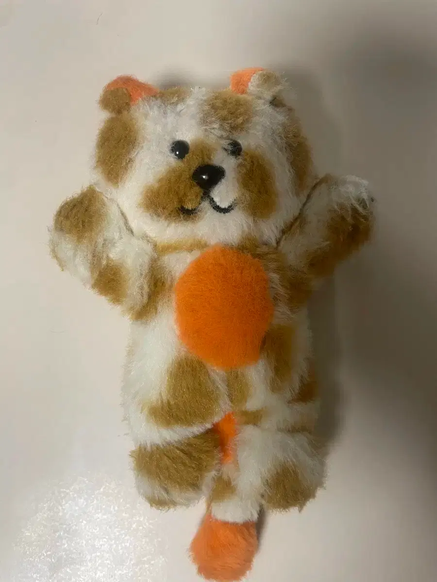 Boynextdoor Pretty Door Catty Keyring