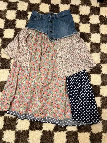 Freada 스커트 데님 패치워크 프리다 꽃무늬 프리크스 M