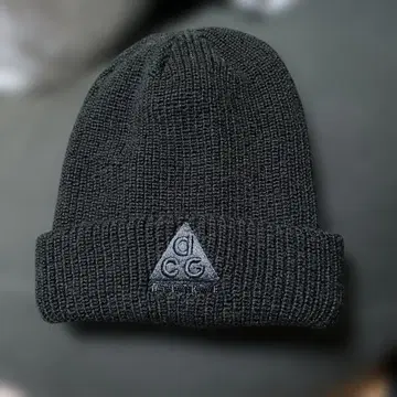 NIKE ACG 비니 니트 모자