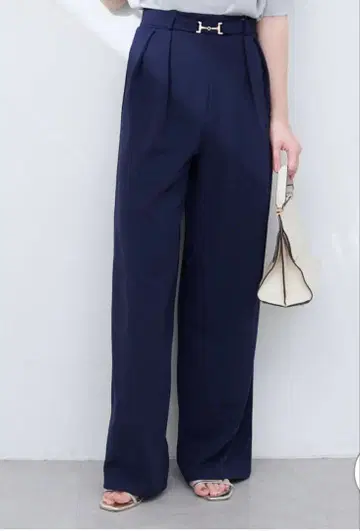 네이비 와이드 팬츠 허리 71cm 내추럴 꾸뛰르