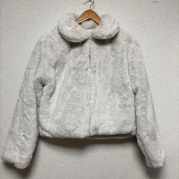 그레일 화이트 보아 자켓 카라 부착 프리 사이즈 복슬복슬 따뜻한