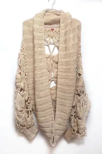 더블 스탠다드 클로징 오버 사이즈 니트 가디건