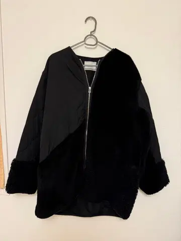 블랙 플리스 나일론 점퍼