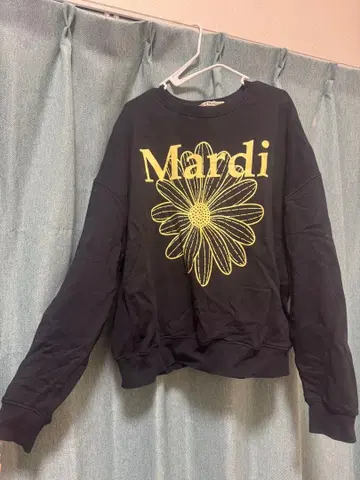 Mardi 꽃무늬 프린트 블랙 트레이닝복