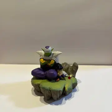 드래곤볼 캡슐 피규어 피콜로 오반