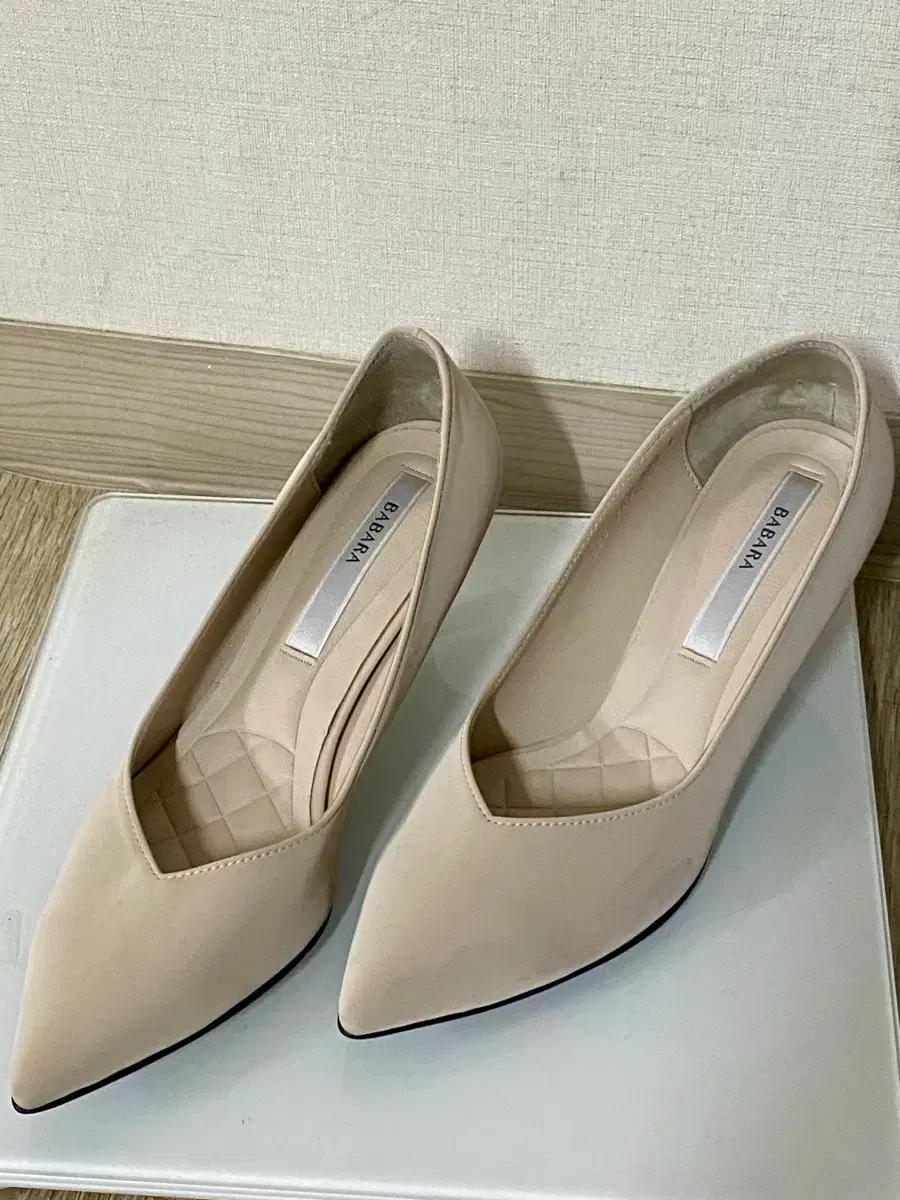 Barbara Beige Pumps Heel Women's Dress Shoes