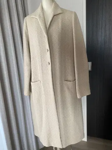 시빌라의 롱 코트