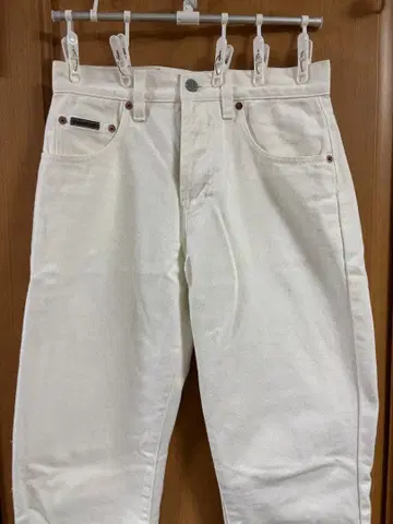 CK 화이트 스트레이트 데님