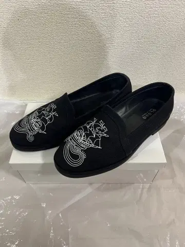 BLOHM STORE SHIP 블롬 슬립온