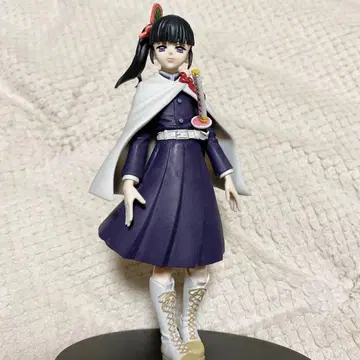 귀멸의 칼날 츠유리 카나오 피규어