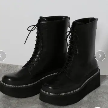 jeanasis 레이스업 통굽 부츠