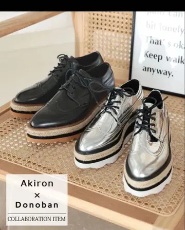 아키론 x 도노반 실버 로퍼 M 사이즈