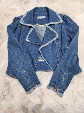 M'S GRACY 프릴 데님 자켓 36